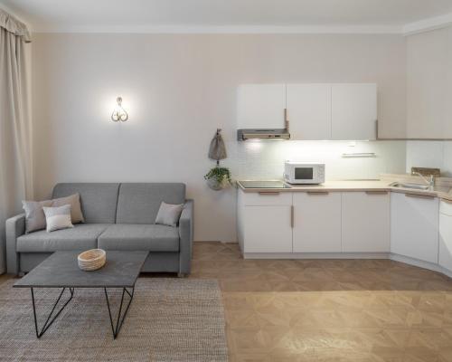 Appartement 6 Continents By Adrez Praag