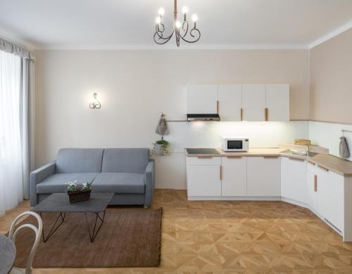 Appartement 6 Continents By Adrez Praag